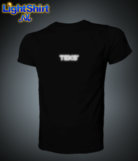 Scrolling Led Shirt Zwart met led badge kleur naar keuze