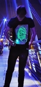 Zwart Shirt met Groene Glow in de maat XL